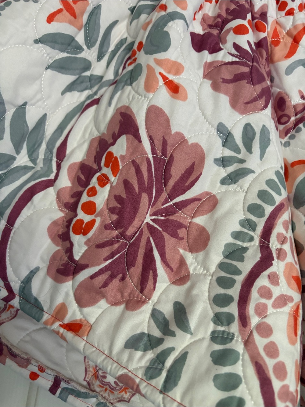 Quilted Floral Athletic Shorts — White with Mauve & Coral Floral Print - Picture 3 of 7